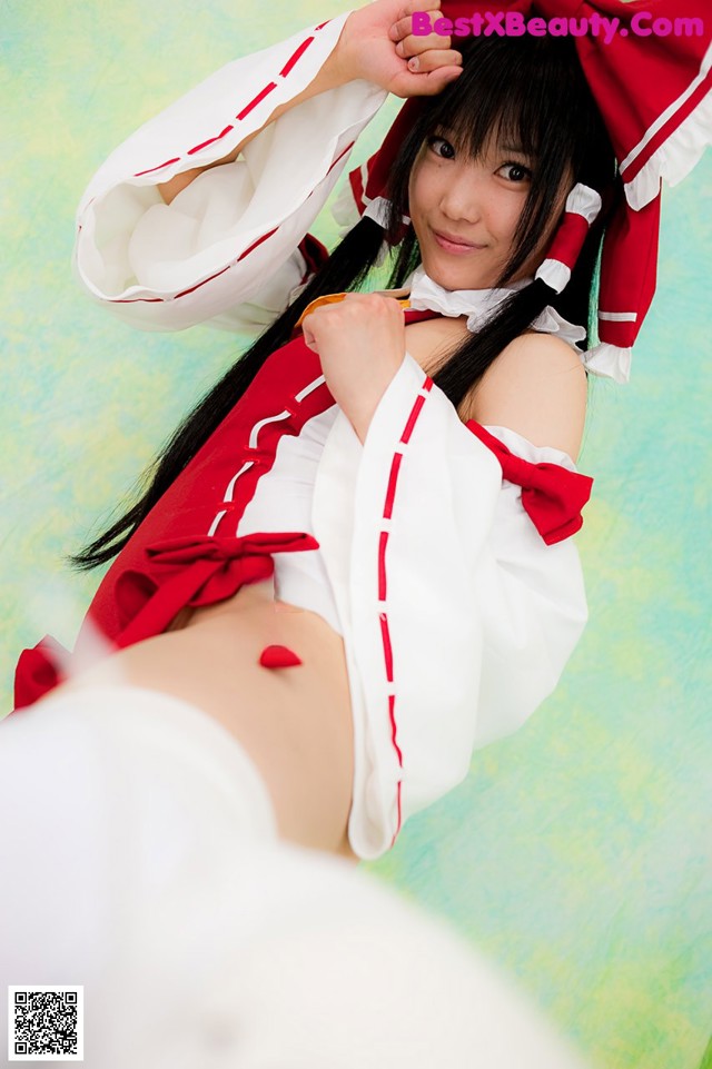 Reimu Hakure - Livestream Wechat Sexgif No.4c3b2b
